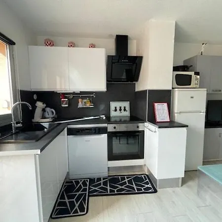 Apartment 108 Quai D'azur H21 Cap D'agde, 2 Pieces 4 Pers Avec Parking Proche Port Et Mole